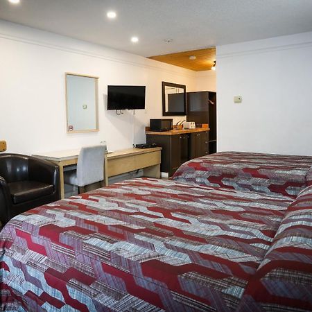 Motel Classique Joliette Exterior photo
